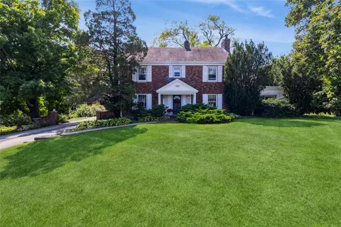 2400 Lincoln Way, Marshalltown, IA 50158