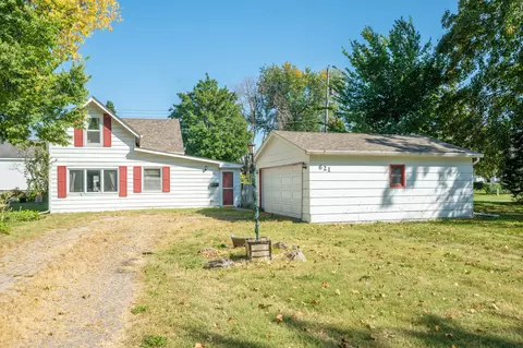 621 SW Walnut St, Ankeny, IA 50023