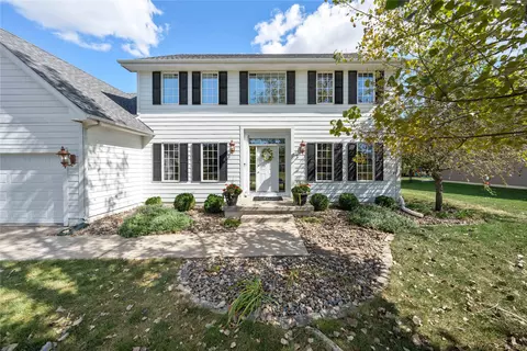 1105 NW Norton St, Grimes, IA 50111