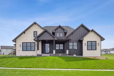 1119 NE Hillside Dr, Ankeny, IA 50021