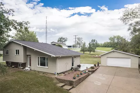 17155 87th St, Ottumwa, IA 52501
