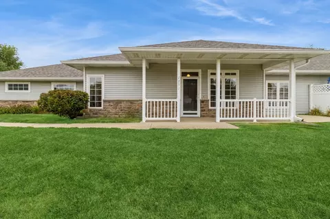 2232 SW 35th St, Ankeny, IA 50023