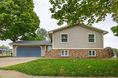 513 Sixth S St, Knoxville, IA 50138