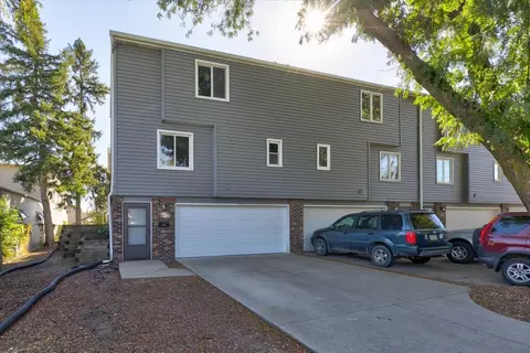 228 6th Ave #1/2, West Des Moines, IA 50265