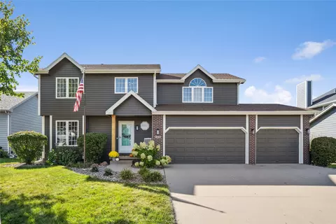 808 SE Shawver Dr, Grimes, IA 50111