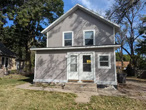 1835 Mondamin Ave, Des Moines, IA 50314