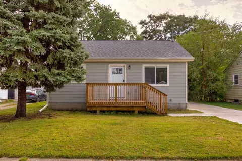 2011 60th St, Des Moines, IA 50322
