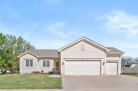 513 W Market St, Panora, IA 50216