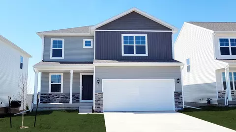 5616 153rd St, Grimes, IA 50111
