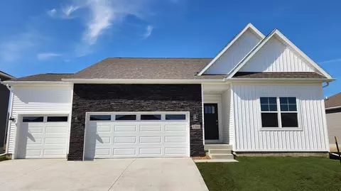 1361 NW Brandywine Ln, Waukee, IA 50263