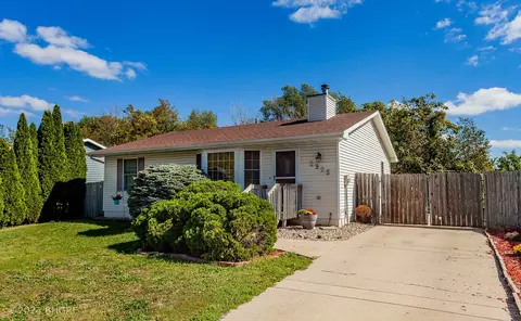 2925 SE 17th St, Des Moines, IA 50320