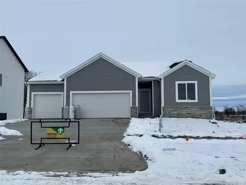 5807 Westfield Dr, Ames, IA 50014