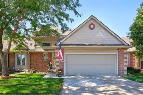 2348 NW 150th St, Clive, IA 50325