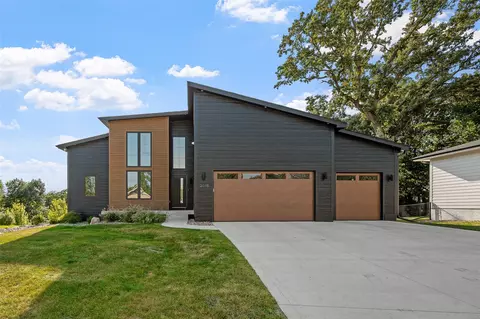 2018 SE Justice Ct, Ankeny, IA 50021