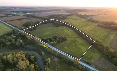 02 30th Ave, Prole, IA 50229