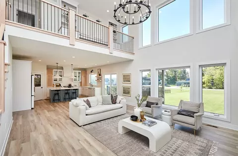 1012 W Aspen Ridge Cir, Polk City, IA 50226