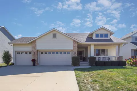 2409 NW Park Meadows Dr, Ankeny, IA 50023