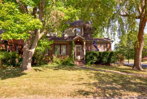 4219 Sheridan Ave, Des Moines, IA 50310