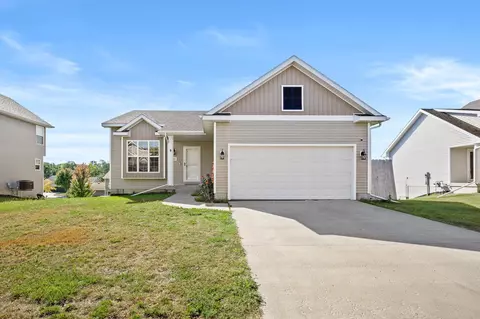 4907 Richmond Ave, Des Moines, IA 50317