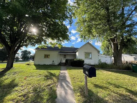 210 S Lumber St, Saint Charles, IA 50240