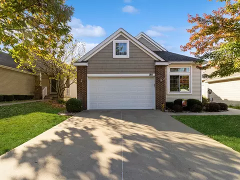 1725 S 50th St #180, West Des Moines, IA 50265