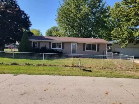 801 East St, New Virginia, IA 50210