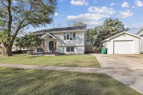 1005 Marshall St, De Soto, IA 50069