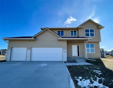 2503 NW Linwood Ct, Ankeny, IA 50023