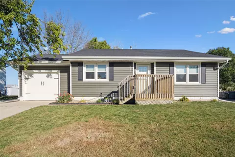 309 19th Ave SW, Altoona, IA 50009