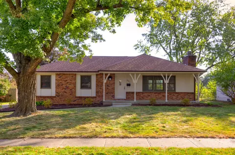 621 33rd St, West Des Moines, IA 50265