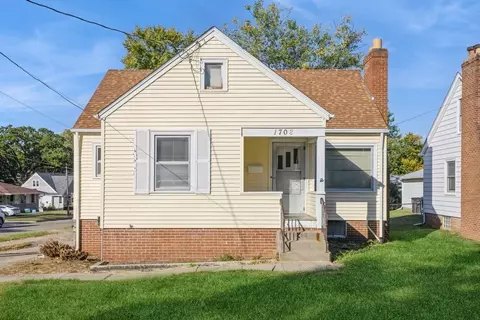 1708 41st St, Des Moines, IA 50310
