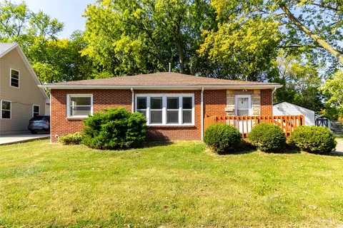 1410 E 16th St, Des Moines, IA 50316