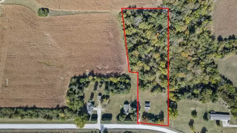 1329 333rd St, Woodward, IA 50276