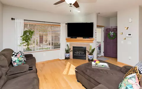 8601 Westown Pkwy #8101, West Des Moines, IA 50266