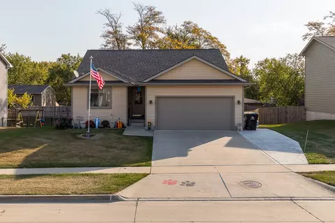601 S 13th St, Adel, IA 50003