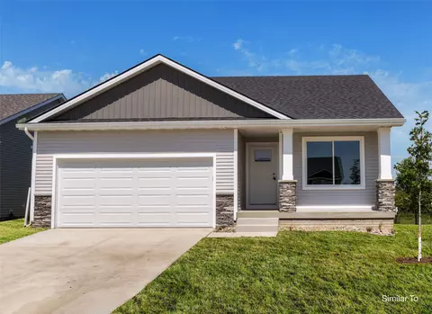 6440 NE 11th Ct, Des Moines, IA 50313