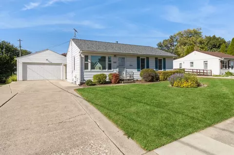 509 E 24th St S, Newton, IA 50208
