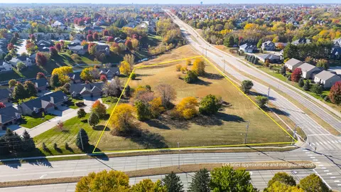 . Se Corner Of Douglas Ave And 156th Street, Urbandale, IA 50323