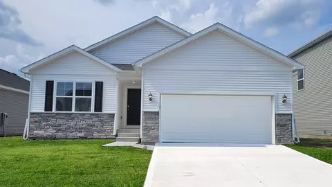 1512 Timberview Dr, Norwalk, IA 50211
