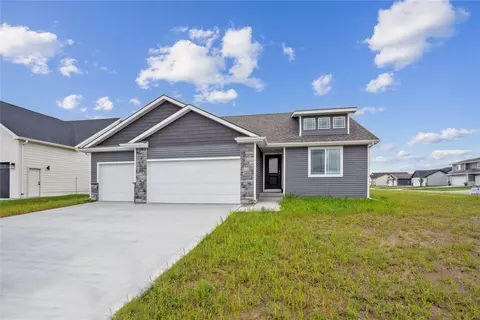 3406 NW 28th St, Ankeny, IA 50023