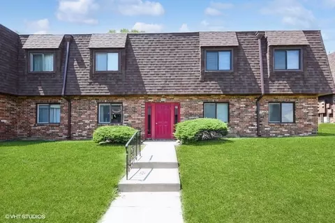4609 Woodland Ave #7, West Des Moines, IA 50266