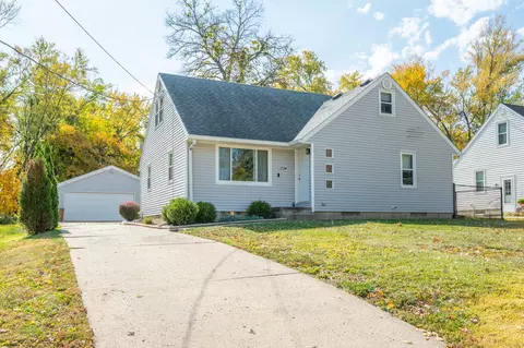 1224 Payton Ave, Des Moines, IA 50315