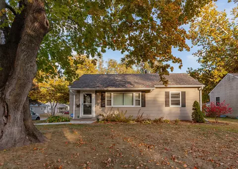 1529 62nd St, Des Moines, IA 50311