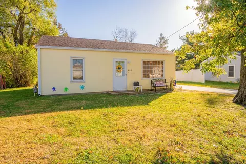 604 W 14th St N, Newton, IA 50208