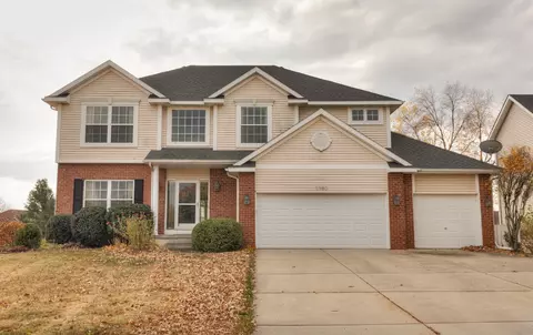 5980 Lookout Dr, Johnston, IA 50131