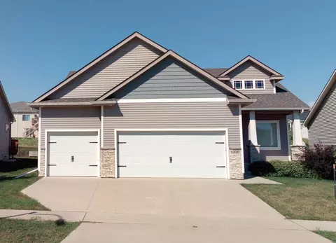 1316 Tuscany Dr SE, Altoona, IA 50009