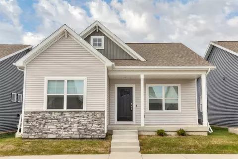 3014 NW Countrywood Ln, Ankeny, IA 50023