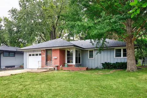4023 42nd St, Des Moines, IA 50310