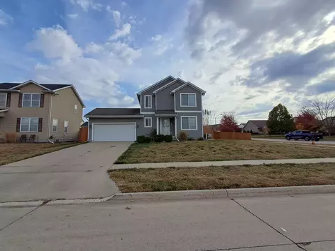 4703 NE Michael Dr, Ankeny, IA 50021