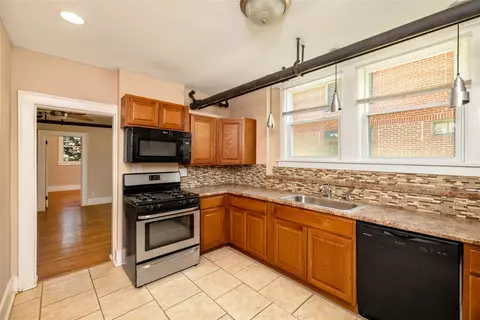 3940 University Ave #1, Des Moines, IA 50311